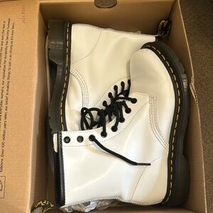 Dr. Martens - white 1460 smooth leather lace up boots - 7